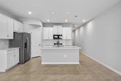 Townhouse in Parrish, Florida 3 bedrooms, 157.1 sq.m. № 2393484 - photo 4