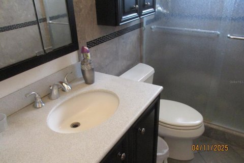 House in Okeechobee, Florida 4 bedrooms, 161.65 sq.m. № 1718267 - photo 20