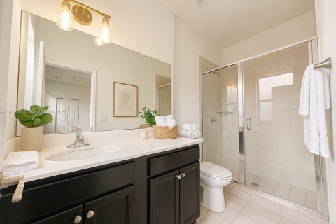 Купить таунхаус в Майами, Флорида 3 спальни, 128.02м2, № 1973274 - фото 9