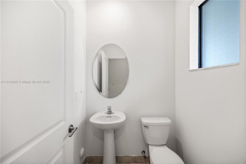 Купить таунхаус в Майами, Флорида 3 спальни, 128.02м2, № 1973274 - фото 21