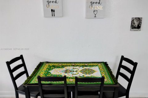 Купить кондоминиум в Майами-Бич, Флорида 1 спальня, 68.47м2, № 1998276 - фото 8