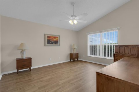 House in Clermont, Florida 2 bedrooms, 126.63 sq.m. № 2121788 - photo 27