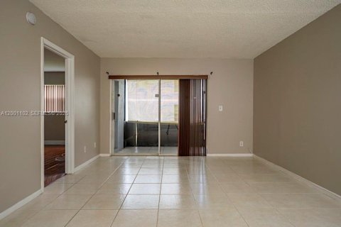 Copropriété à louer à Delray Beach, Floride: 2 chambres, 94.2 m2 № 2076581 - photo 19