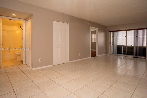 Copropriété à louer à Delray Beach, Floride: 2 chambres, 94.2 m2 № 2076581 - photo 10