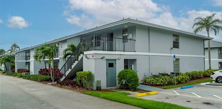Condo à Delray Beach, Floride, 2 chambres  № 2076581
