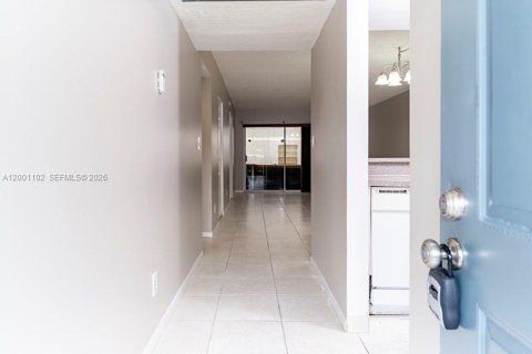 Copropriété à louer à Delray Beach, Floride: 2 chambres, 94.2 m2 № 2076581 - photo 3