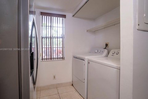 Copropriété à louer à Delray Beach, Floride: 2 chambres, 94.2 m2 № 2076581 - photo 7