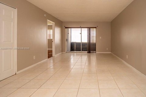 Copropriété à louer à Delray Beach, Floride: 2 chambres, 94.2 m2 № 2076581 - photo 9