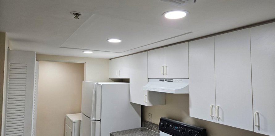 Condominio en Coconut Creek, Florida, 1 dormitorio  № 1129161