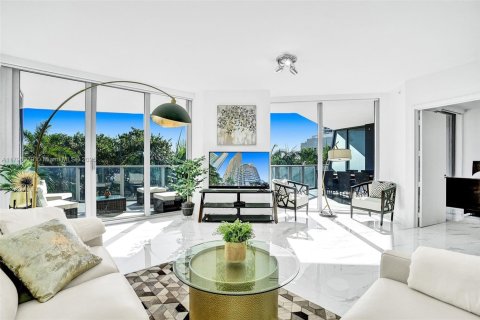 Condominio en venta en Miami, Florida, 3 dormitorios, 173.26 m2 № 1937132 - foto 24