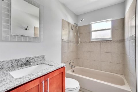 Villa ou maison à vendre à Orlando, Floride: 3 chambres, 138.8 m2 № 2142079 - photo 21