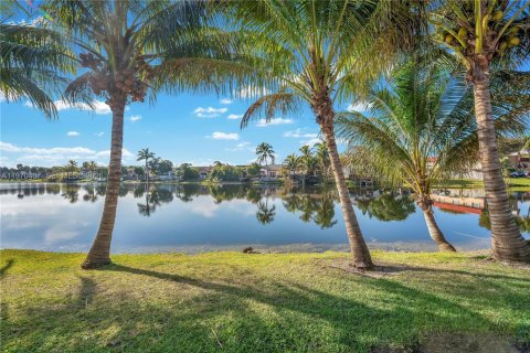 Copropriété à vendre à Hialeah, Floride: 2 chambres, 94.76 m2 № 2031261 - photo 14