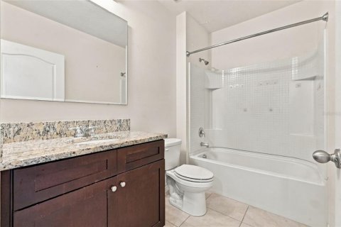 Villa ou maison à vendre à Winter Haven, Floride: 4 chambres, 171.96 m2 № 2429335 - photo 18