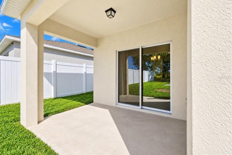 Villa ou maison à vendre à Winter Haven, Floride: 4 chambres, 171.96 m2 № 2429335 - photo 24