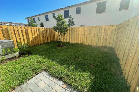 Touwnhouse à louer à Homestead, Floride: 4 chambres, 169.08 m2 № 1945693 - photo 21