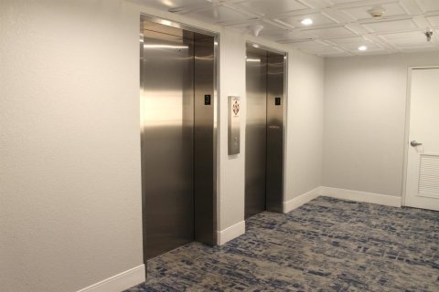 Condominio en venta en Boca Raton, Florida, 1 dormitorio, 92.72 m2 № 2146036 - foto 20