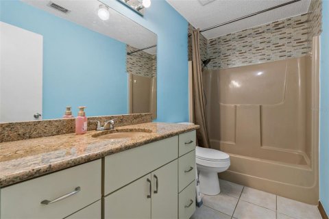 Casa en venta en Plant City, Florida, 2 dormitorios, 114.64 m2 № 1914608 - foto 24