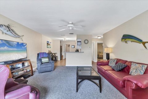 House in Bradenton, Florida 2 bedrooms, 96.99 sq.m. № 1835481 - photo 7