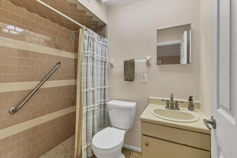 House in Bradenton, Florida 2 bedrooms, 96.99 sq.m. № 1835481 - photo 13