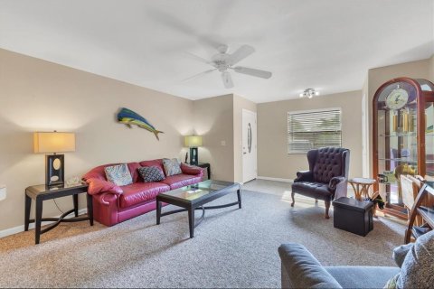 House in Bradenton, Florida 2 bedrooms, 96.99 sq.m. № 1835481 - photo 6