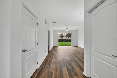 Villa ou maison à louer à Winter Garden, Floride: 3 chambres, 127.46 m2 № 2167407 - photo 5