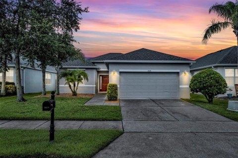 Villa ou maison à Winter Garden, Floride 3 chambres, 127.46 m2 № 2167407