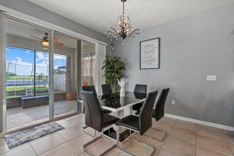 Villa ou maison à vendre à Wimauma, Floride: 5 chambres, 275.46 m2 № 2116678 - photo 28