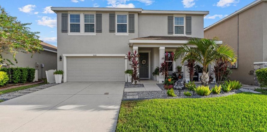 Villa ou maison à Wimauma, Floride 5 chambres, 275.46 m2 № 2116678