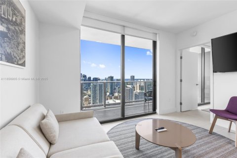 Condo in Miami, Florida, 1 bedroom № 1957754 - photo 5