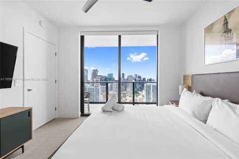 Condo in Miami, Florida, 1 bedroom № 1957754 - photo 13