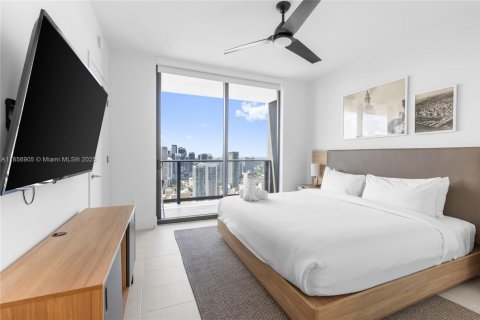 Condo in Miami, Florida, 1 bedroom № 1957754 - photo 12