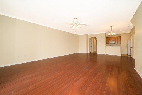 Townhouse in Orlando, Florida 3 bedrooms, 175.03 sq.m. № 2143491 - photo 8