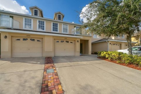 Townhouse in Orlando, Florida 3 bedrooms, 175.03 sq.m. № 2143491 - photo 2