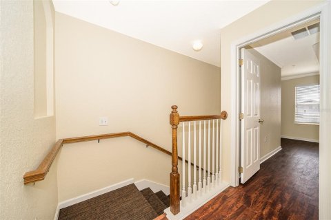 Townhouse in Orlando, Florida 3 bedrooms, 175.03 sq.m. № 2143491 - photo 15