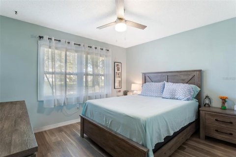 Casa en venta en Clearwater, Florida, 2 dormitorios, 82.31 m2 № 1778614 - foto 11