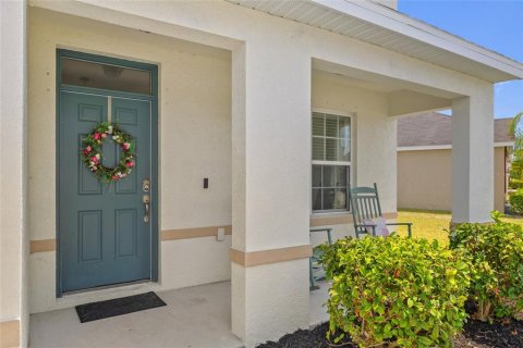 House in Lehigh Acres, Florida 4 bedrooms, 229.47 sq.m. № 1679778 - photo 3