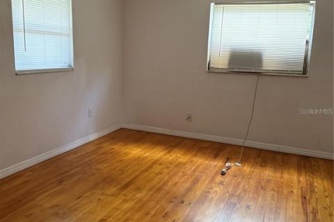 Villa ou maison à louer à Belleview, Floride: 2 chambres, 78.6 m2 № 2111259 - photo 5