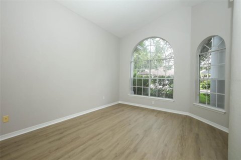 Villa ou maison à vendre à Oviedo, Floride: 4 chambres, 238.67 m2 № 2266252 - photo 6