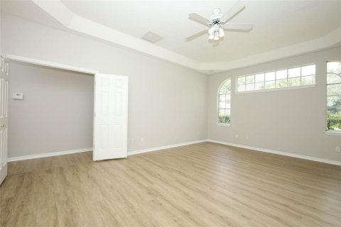 Villa ou maison à vendre à Oviedo, Floride: 4 chambres, 238.67 m2 № 2266252 - photo 23