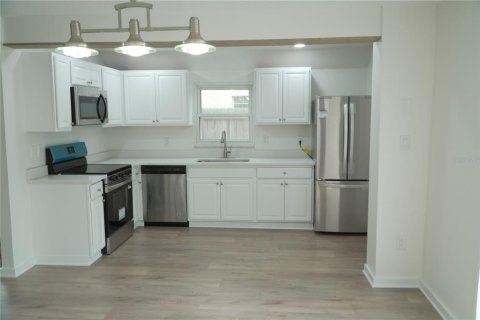Villa ou maison à vendre à Bradenton, Floride: 4 chambres, 140.65 m2 № 1856603 - photo 3