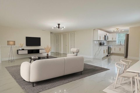 House in West Park, Florida 5 bedrooms, 187.85 sq.m. № 1953269 - photo 6