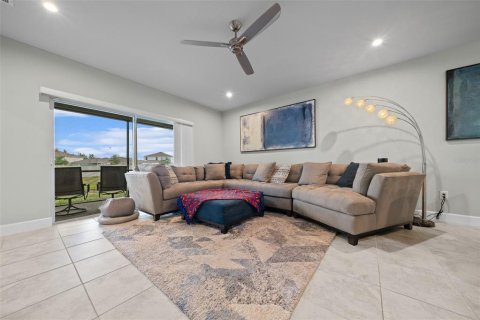 Casa en venta en Land O' Lakes, Florida, 3 dormitorios, 142.33 m2 № 1734805 - foto 7
