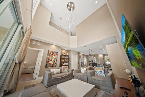 Adosado en venta en Kissimmee, Florida, 4 dormitorios, 222.59 m2 № 2204497 - foto 11