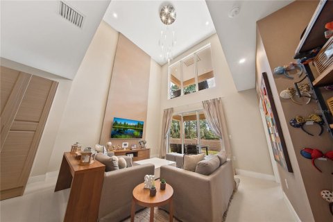 Adosado en venta en Kissimmee, Florida, 4 dormitorios, 222.59 m2 № 2204497 - foto 5