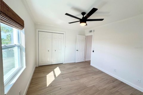 Touwnhouse à louer à Tampa, Floride: 3 chambres, 141.21 m2 № 2117216 - photo 25