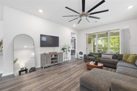 House in Apollo Beach, Florida 2 bedrooms, 144.37 sq.m. № 2223667 - photo 13
