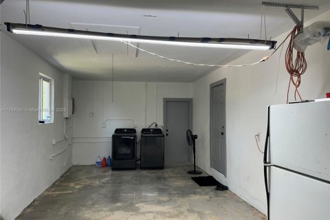 Casa en venta en Miami, Florida, 3 dormitorios, 91.04 m2 № 1985363 - foto 7