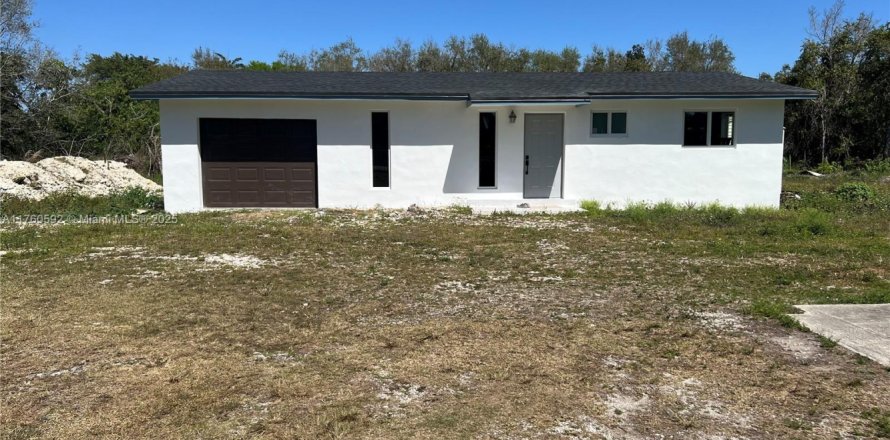 Casa en Miami, Florida 3 dormitorios, 91.04 m2 № 1985363