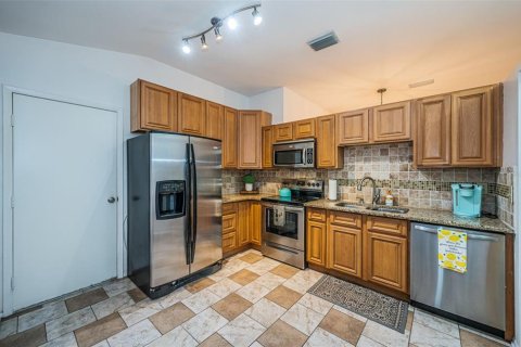 House in Palm Harbor, Florida 3 bedrooms, 117.06 sq.m. № 1812778 - photo 28
