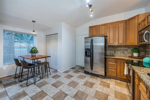 House in Palm Harbor, Florida 3 bedrooms, 117.06 sq.m. № 1812778 - photo 24